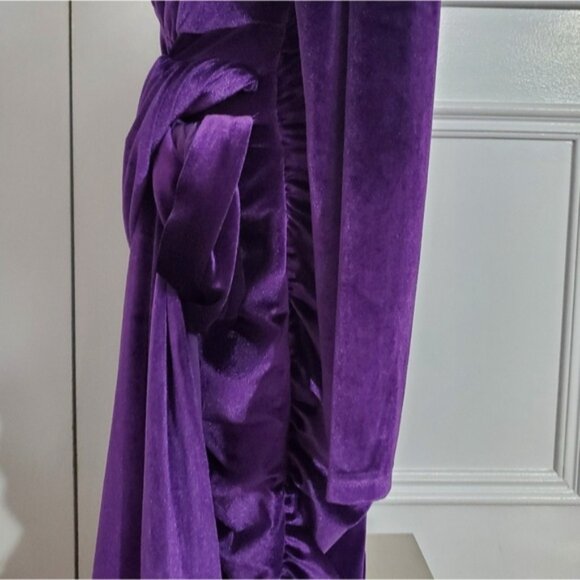 House of Harlow 1960 Velvet Wrap Sash Dress - Picture 13 of 16
